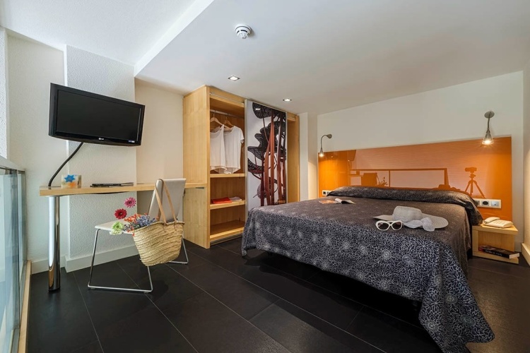 Classic Twin Duplex room