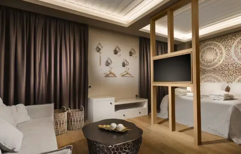 Double Suite