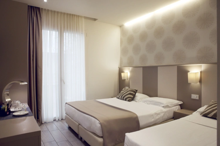 Superior Triple room