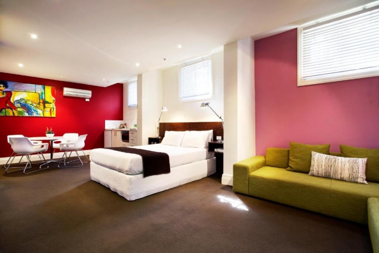 Double Studio suite
