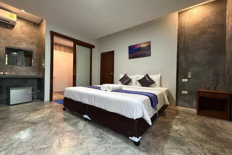 Deluxe Double room with balcony