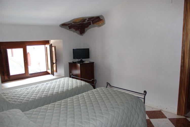 Twin room