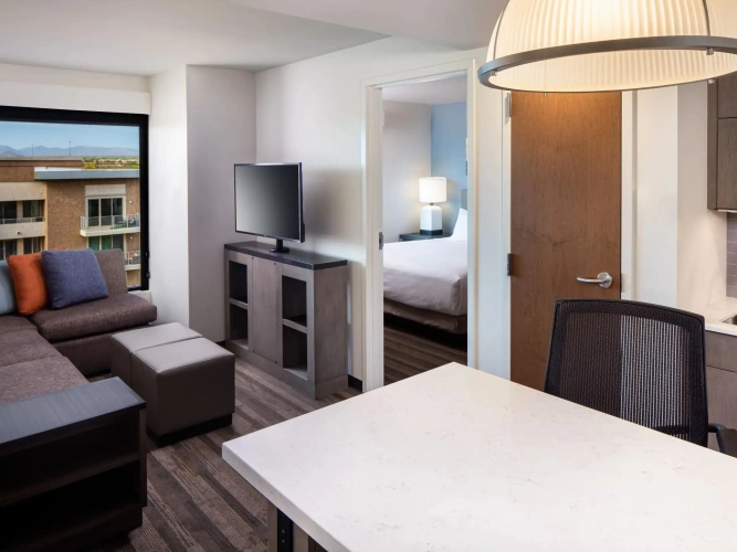 1 Bedroom High Floor Double Suite