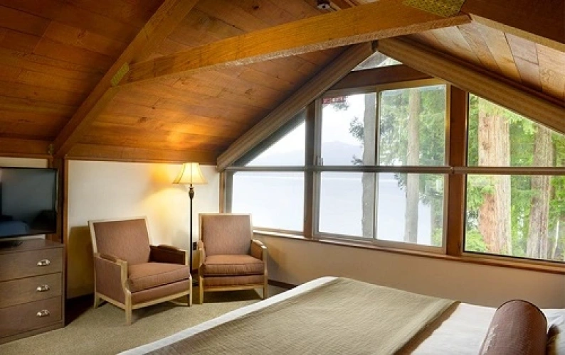 Boathouse Beverly Double Suite