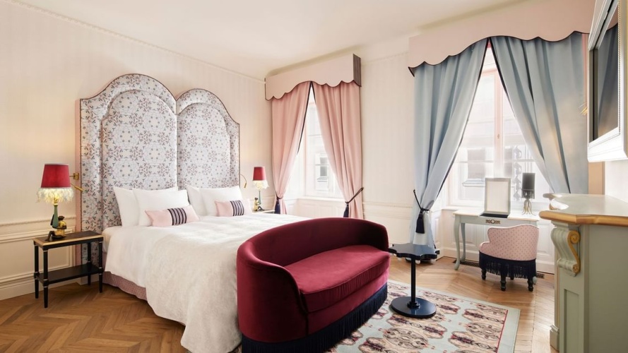 Grand Deluxe Double room