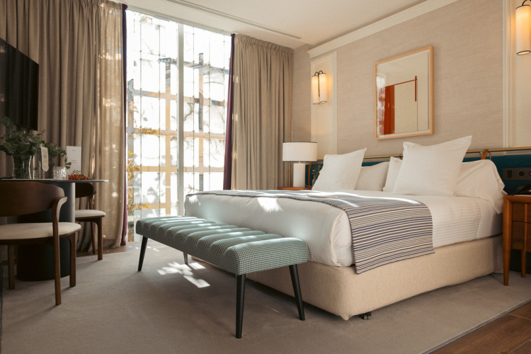 Privilege Double Suite