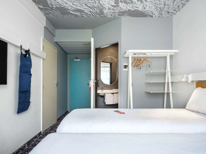 Twin room