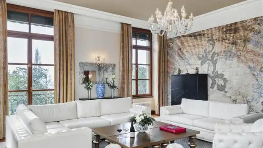 Royal Double Suite