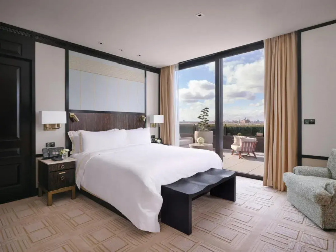 The Peninsula London