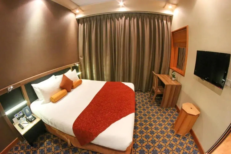1 Bedroom Executive Double Suite