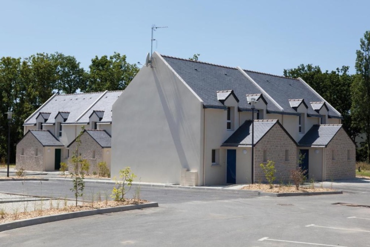 Superior House