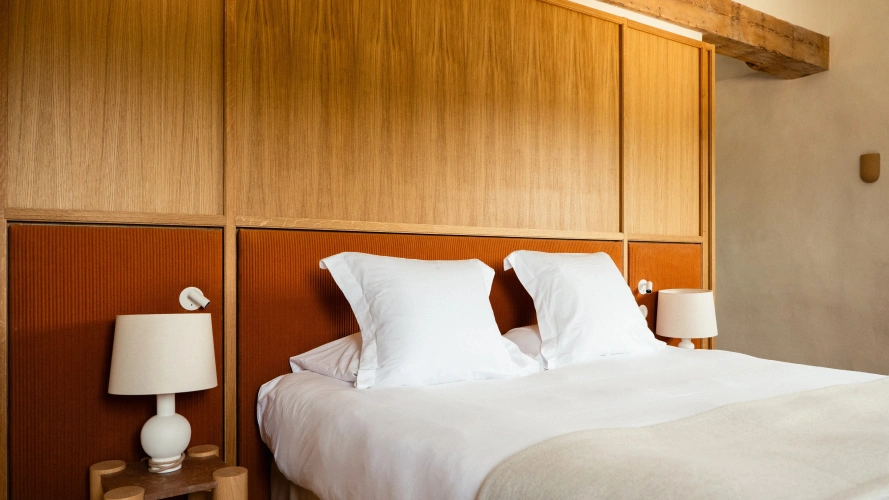 Signature Suite