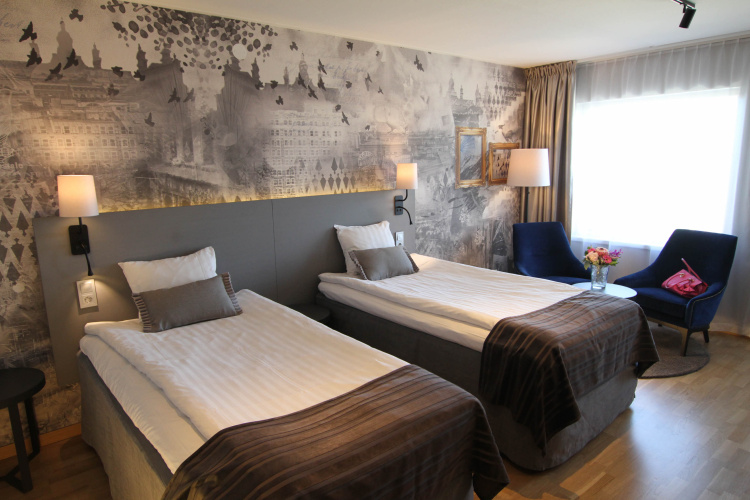 Standard Double room with view