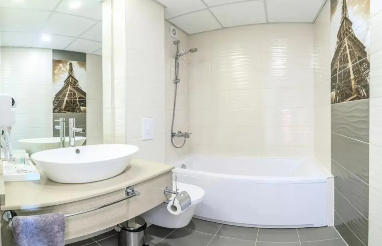 Laki Hotel