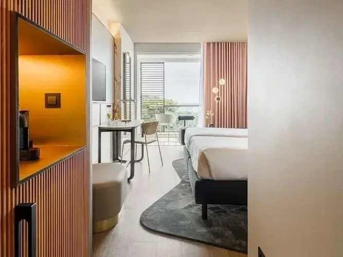 Executive Level Twin room