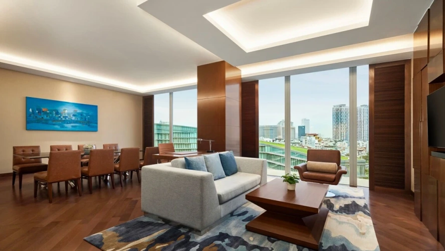 Grand Executive Lounge Access Double Suite