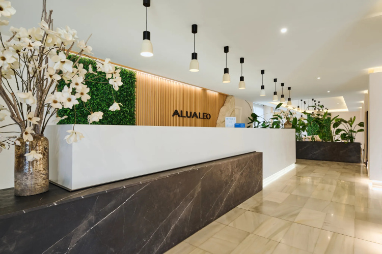 Alua Leo Hotel