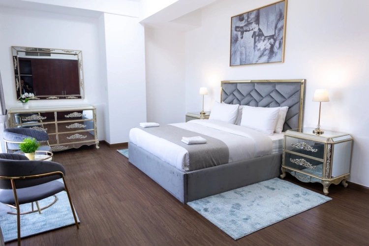 3 rooms Luxury Apartment