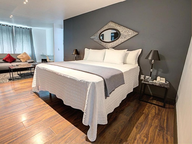 Double Suite