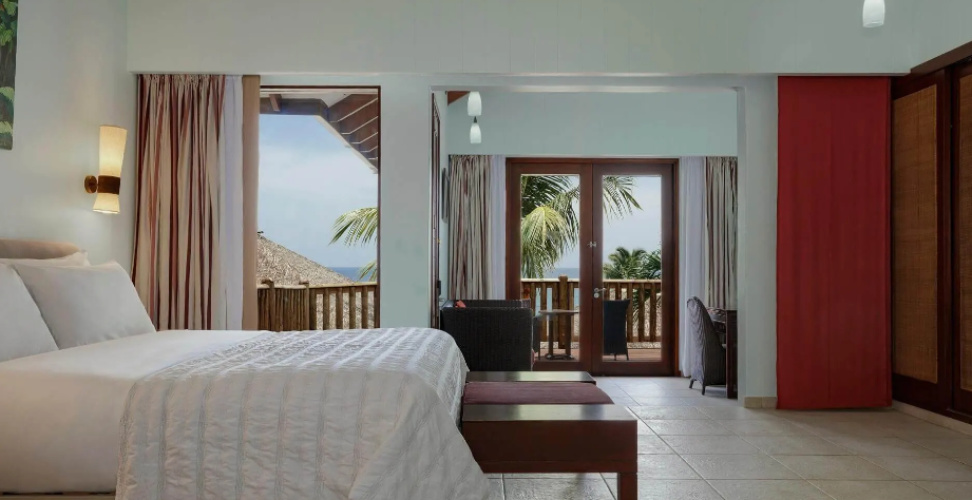 Hilltop Executive Double Suite with ocean view