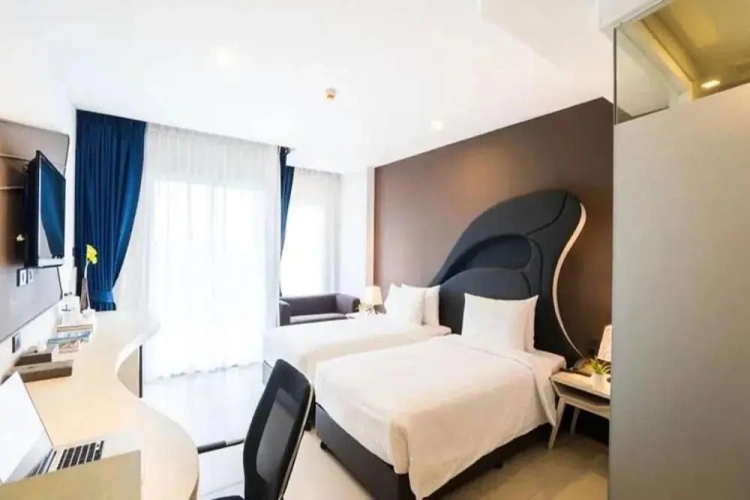 Deluxe Twin room