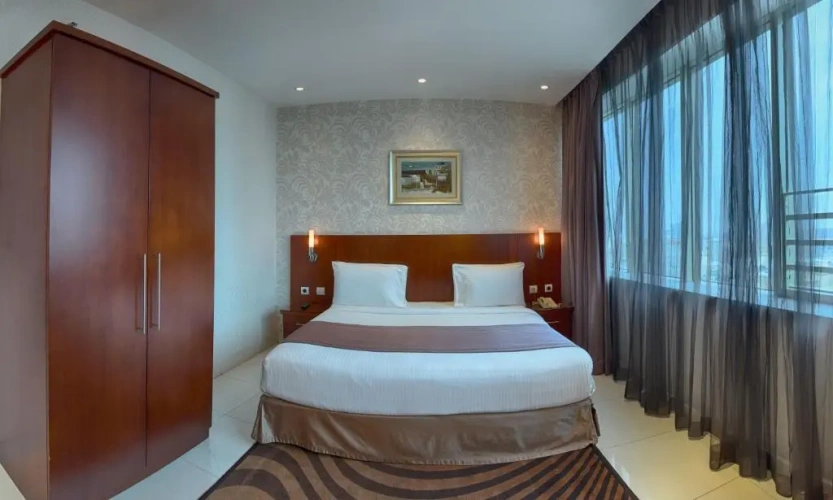 Quadruple Family Suite