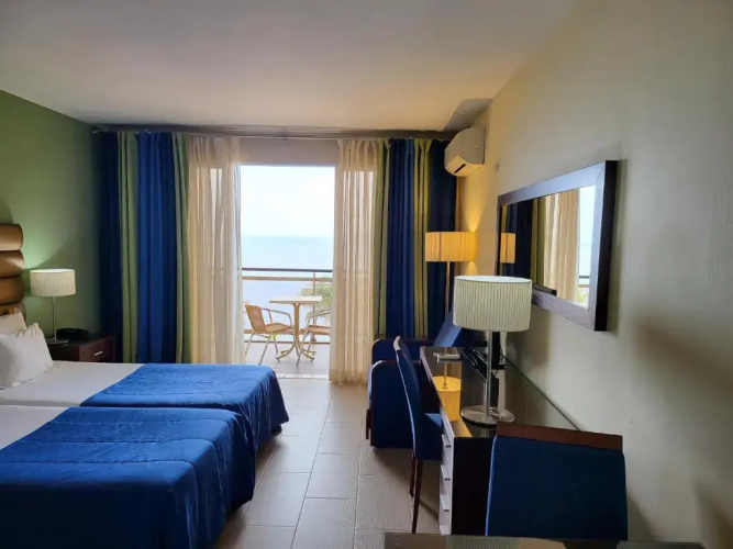 Cais da Oliveira Hotel
