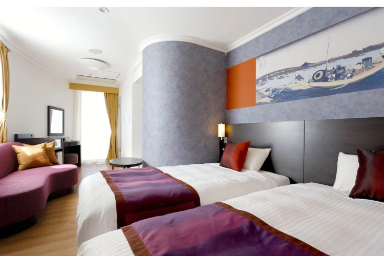 Corner Twin room