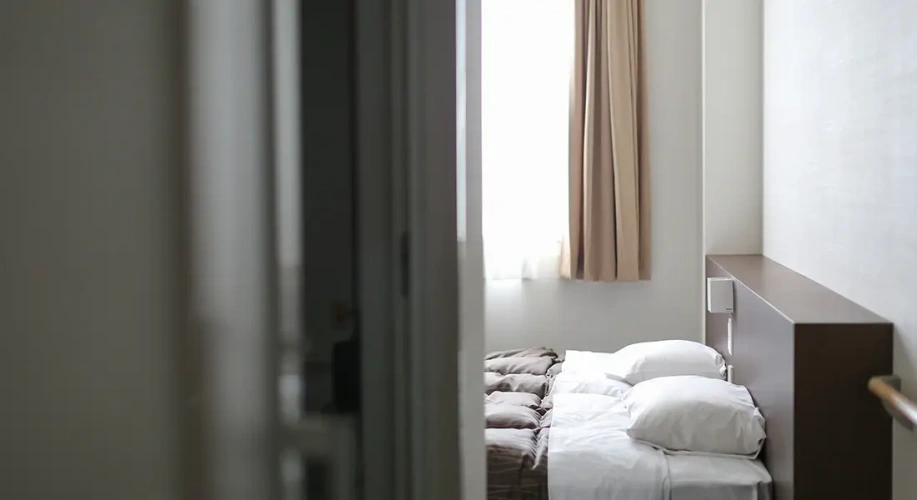 Universal room