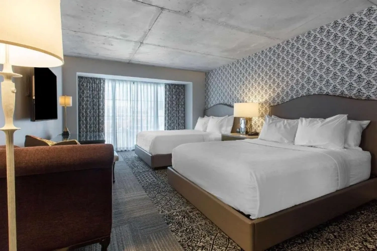 Standard Twin room