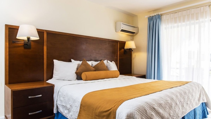 Standard Oceanside Double room