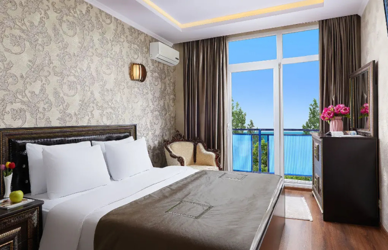 3-room Suite