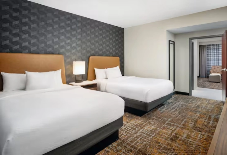 Accessible Quadruple Suite