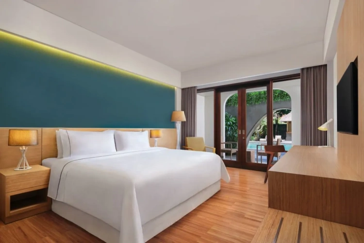 Deluxe Pool Access Double room