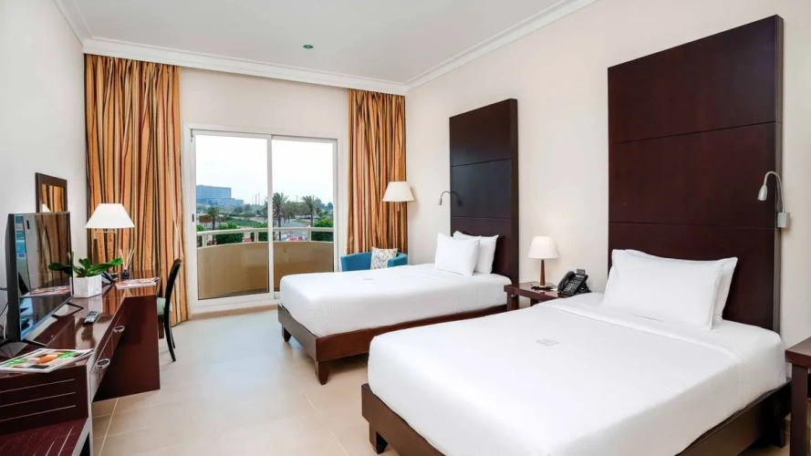 Deluxe Twin room with city view