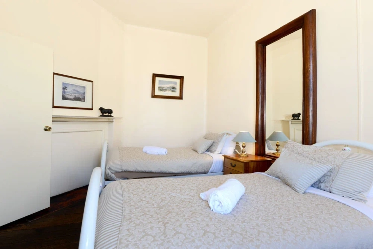Quadruple Family Suite