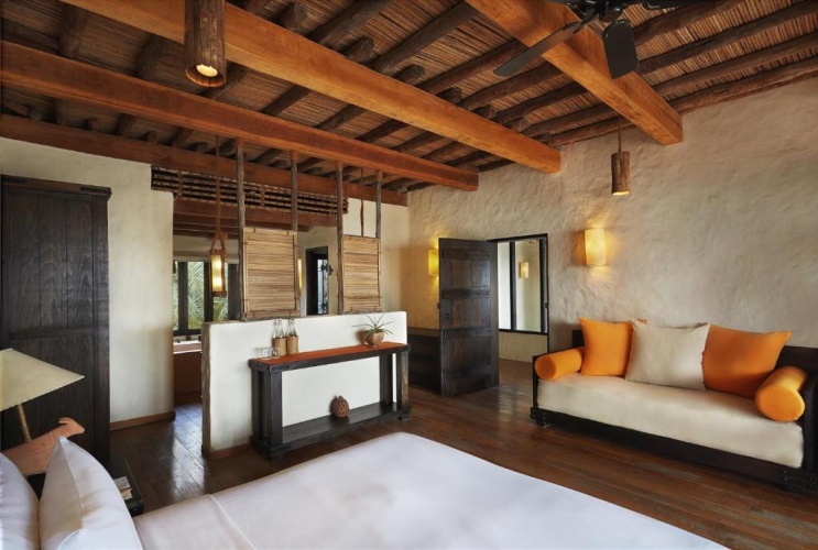 2 Bedrooms Duplex Pool Villa Suite beachfront