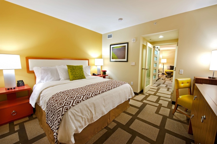 2 Rooms Double Suite with city view