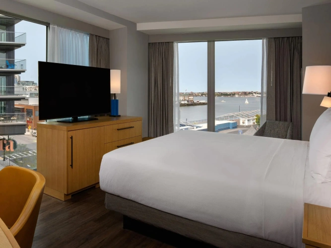 Double room with harbour view