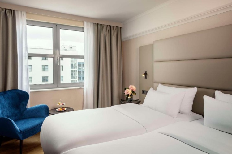 Superior Twin room