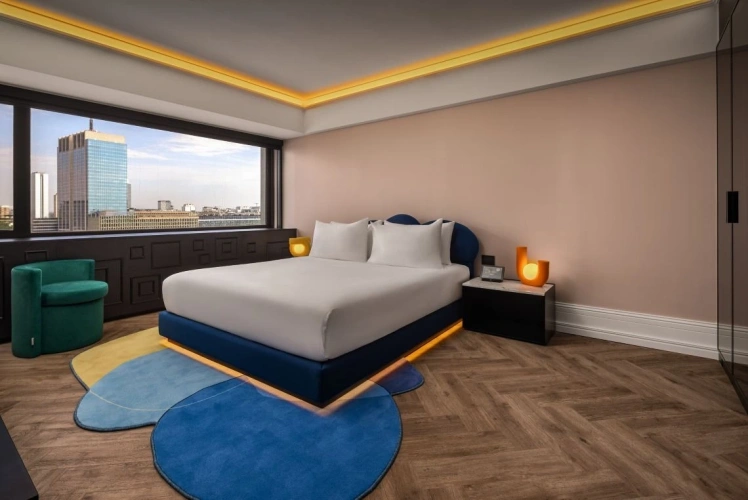 1 Bedroom HIP Double Suite with city view