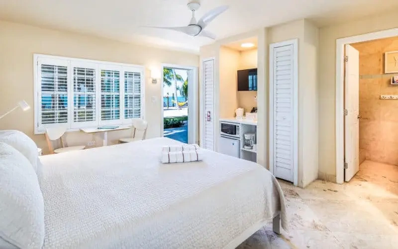 Standard Double room with water view