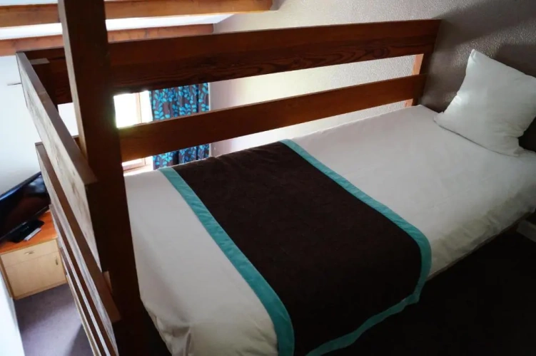 Standard Sextuple room