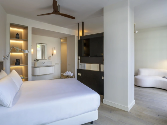 Deluxe Double room