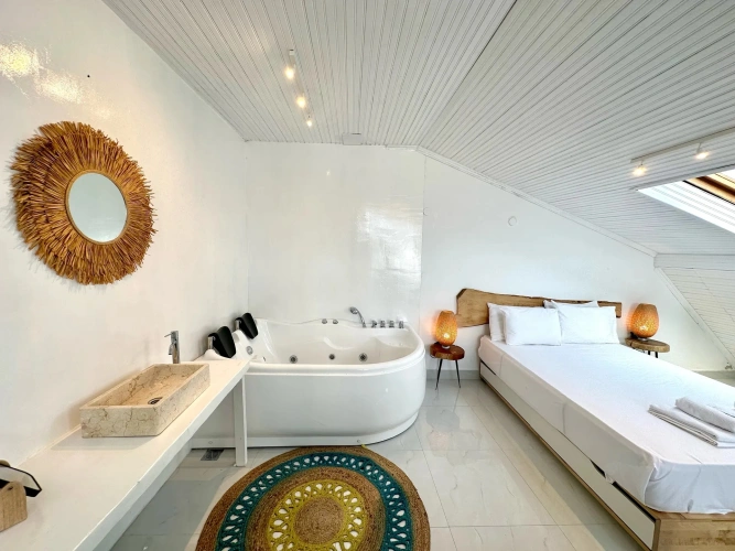 Jacuzzi Double room
