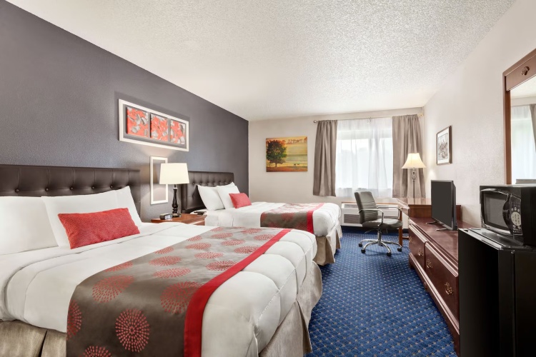 Twin room