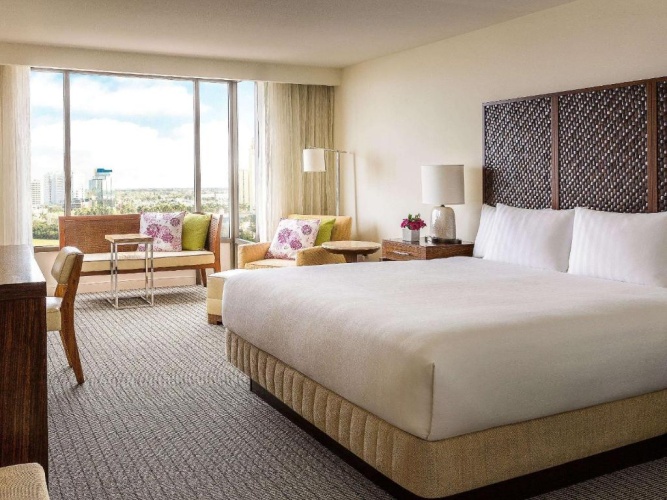 Bi-Level Suite