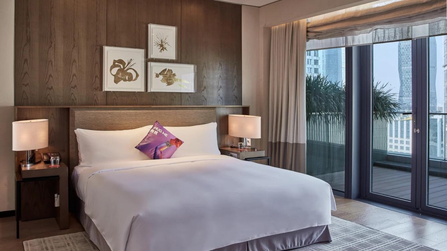 Marvelous Double Suite