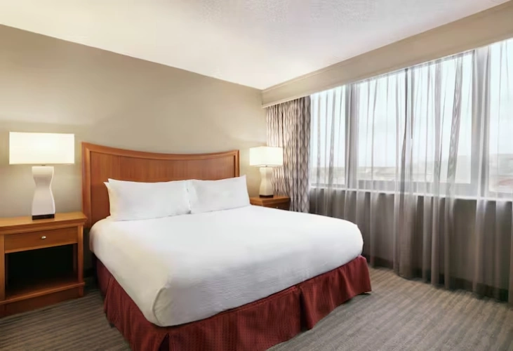 Two-room Corner Double Suite