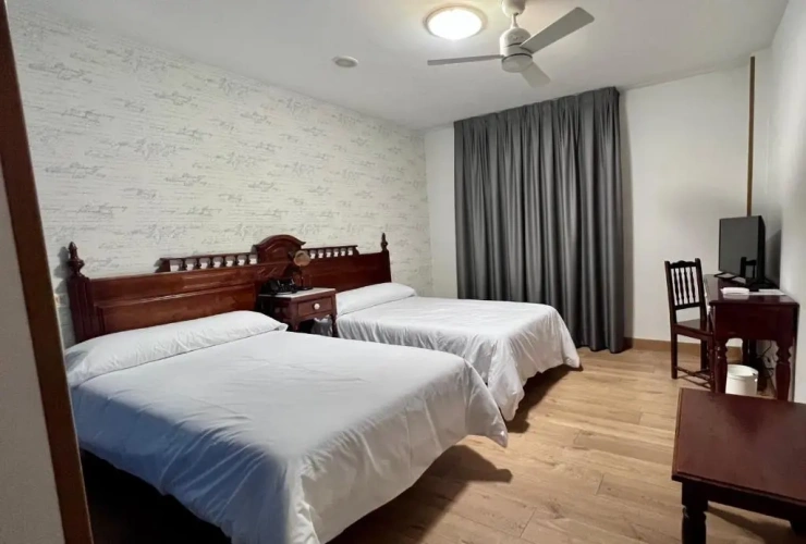 Twin room